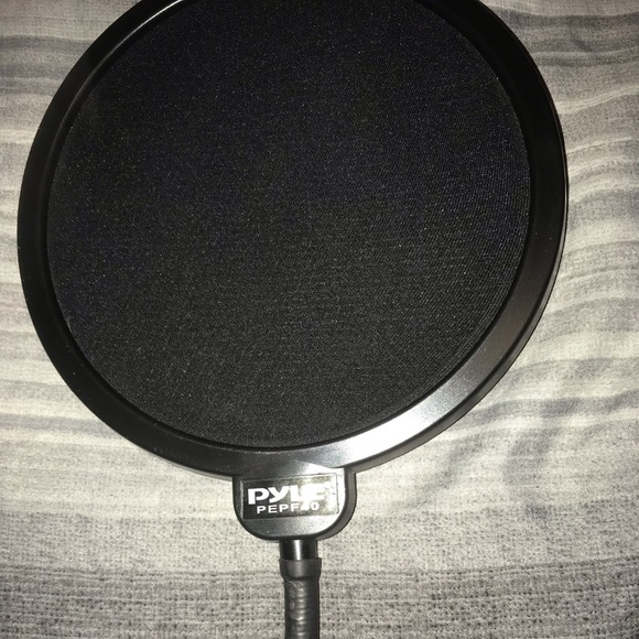 Microphone wind screen - Picture 2 of 2